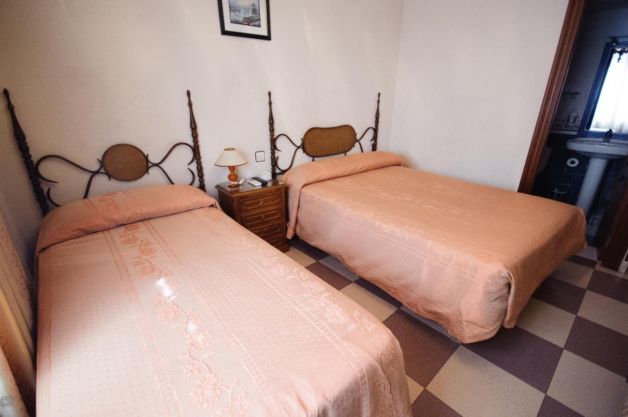 Hostal Restaurante La Trucha Benavente Camera foto